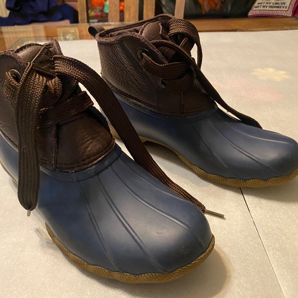 Sperry Saltwater 2-Eye Leather Brown/Navy 8.5 M (B) - Picture 2 of 12